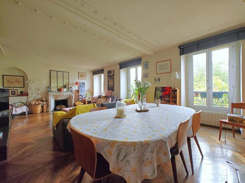 Appartement - 112 m² - 5 pièces