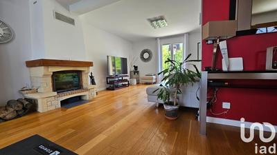 Maison - 158 m² - 6 pièces