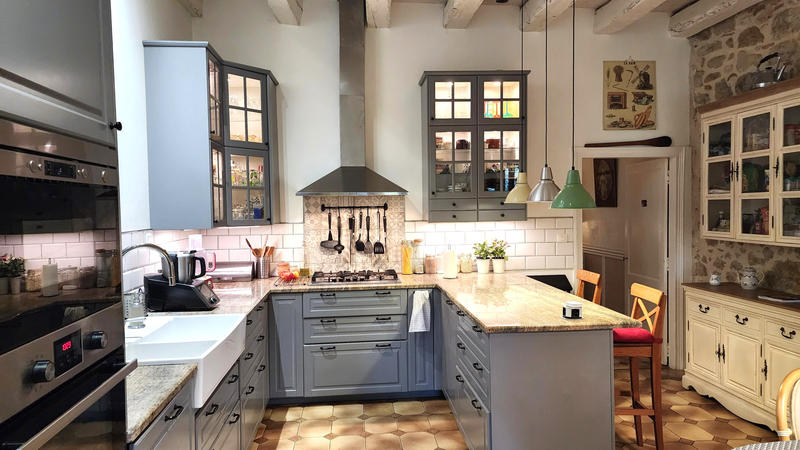 Maison - 251 m² - 8 pièces