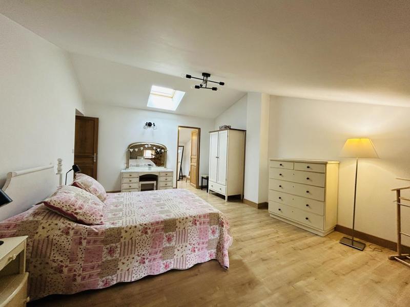 Longère - 234 m² - 11 pièces