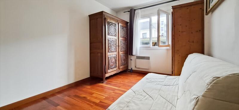 Appartement - 80 m² - 5 pièces