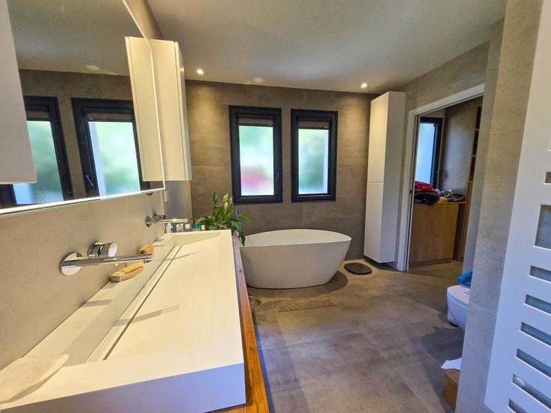 Villa - 194 m² - 5 pièces