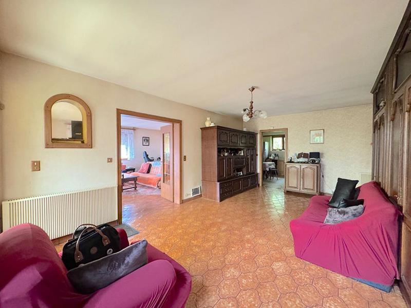 Maison - 250 m² - 9 pièces