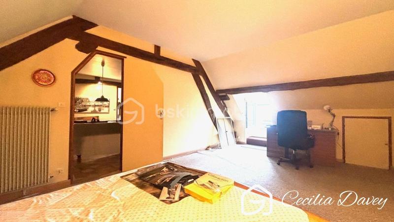 Corps de ferme - 165 m² - 7 pièces