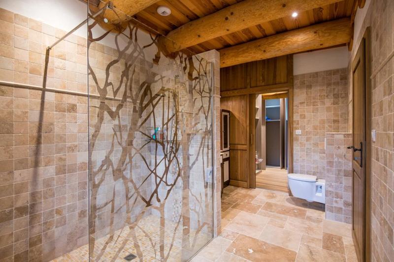 Châlet - 249 m² - 8 pièces