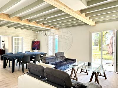 Maison - 174 m² - 5 pièces