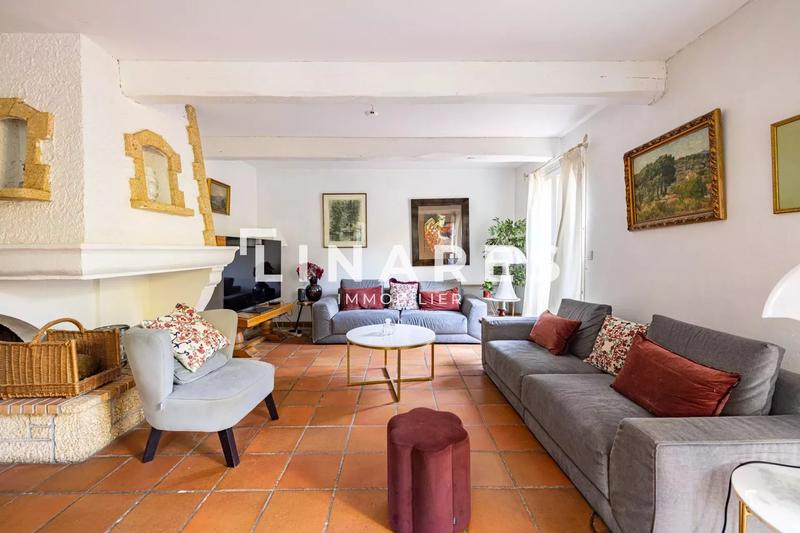 Maison - 145 m² - 6 pièces