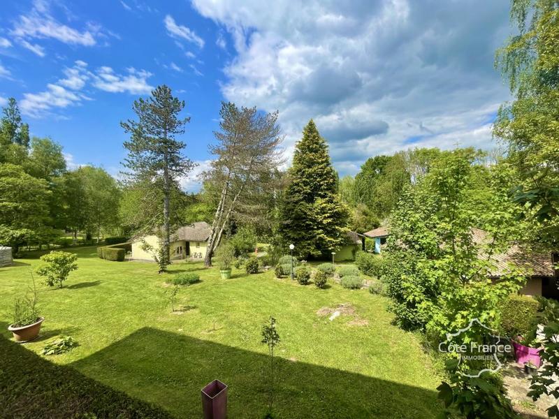 Immeuble - 900 m² - 30 pièces