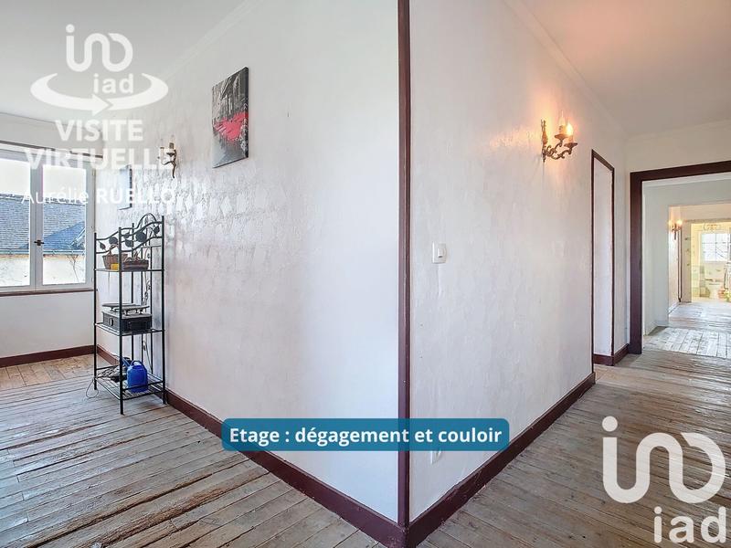 Maison - 244 m² - 9 pièces