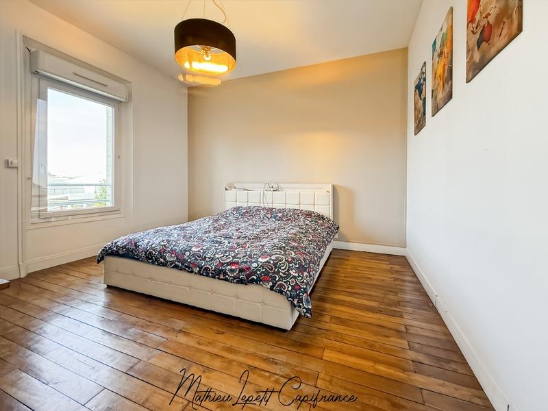 Maison - 170 m² - 7 pièces