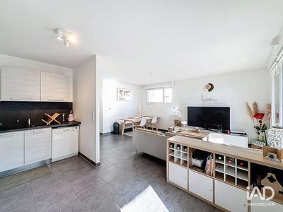 Appartement - 70 m² - 3 pièces