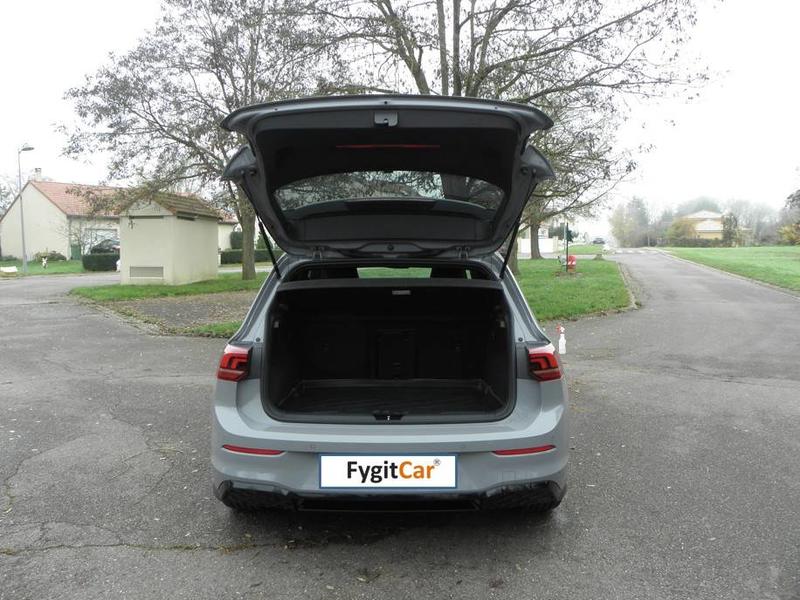 Volkswagen Golf 8 1.5 E-Tsi 150 RLine Dsg