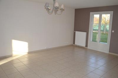 Pavillon - 96 m² - 5 pièces