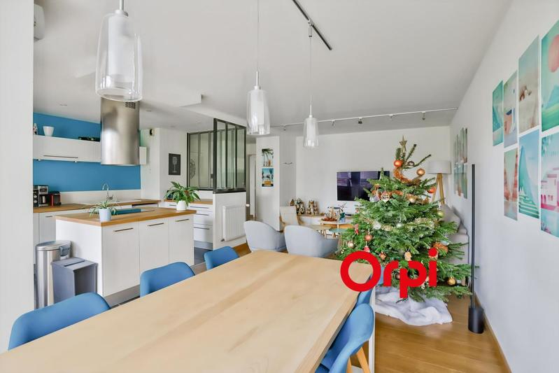 Appartement - 82 m² - 4 pièces