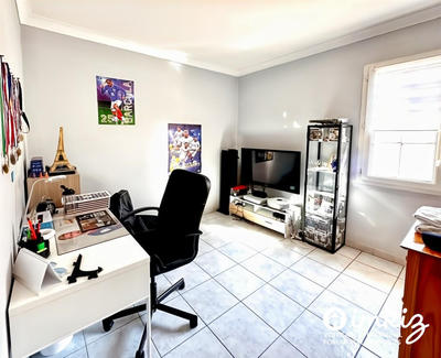 Maison - 173 m² - 6 pièces