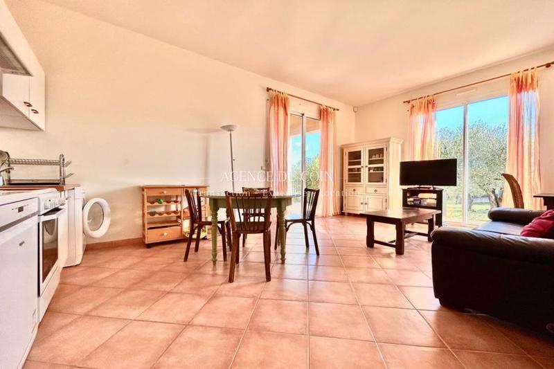 Propriété - 350 m² - 10 pièces