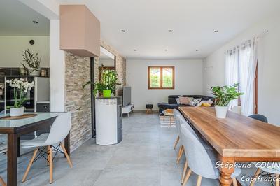 Maison - 84 m² - 4 pièces