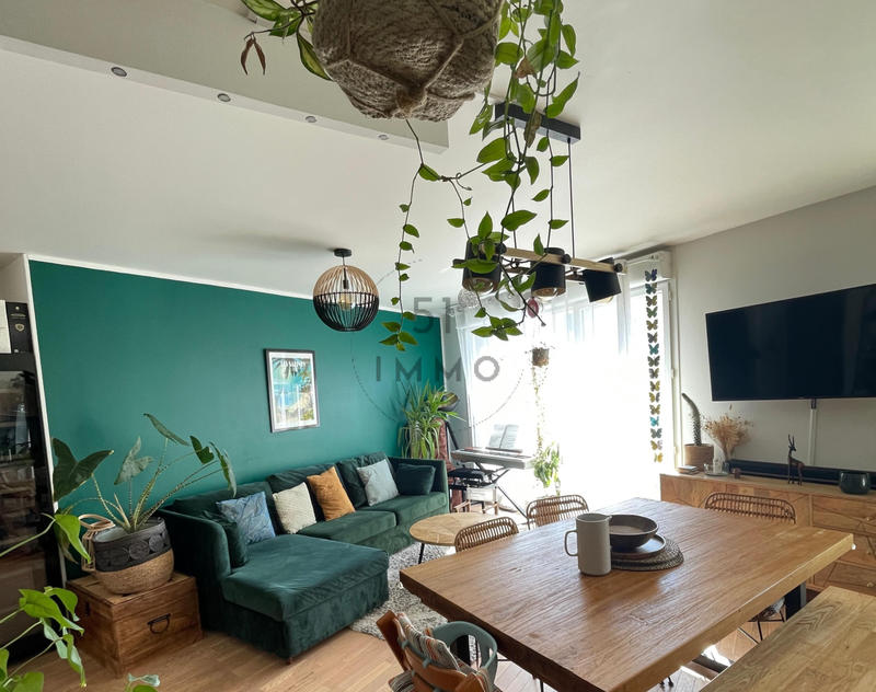 Appartement - 65 m² - 3 pièces