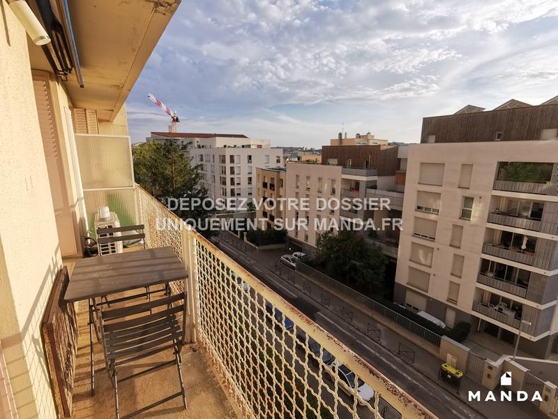 Chambre - 10 m² - 4 pièces