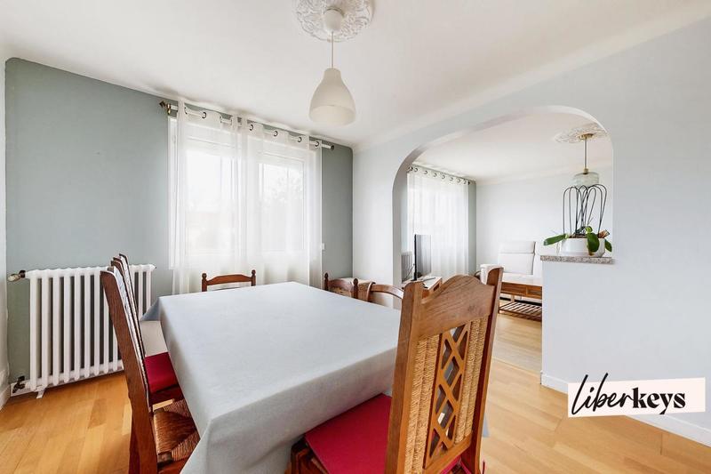 Maison - 134 m² - 7 pièces