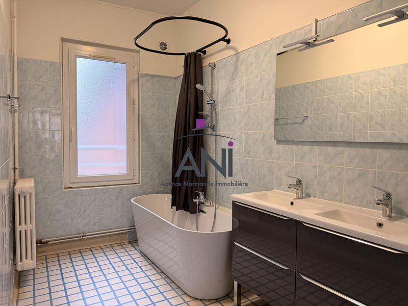 Duplex - 161 m² - 5 pièces