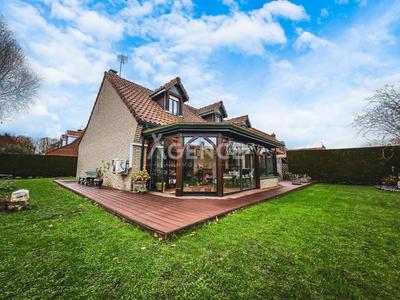 Maison - 138 m² - 6 pièces