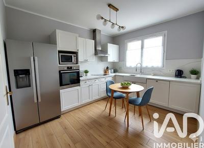 Maison - 156 m² - 5 pièces