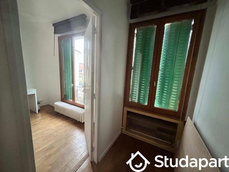 Chambre - 9 m² - 1 pièce