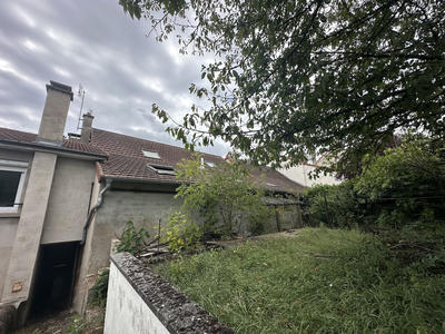 Maison de village - 160 m² - 7 pièces