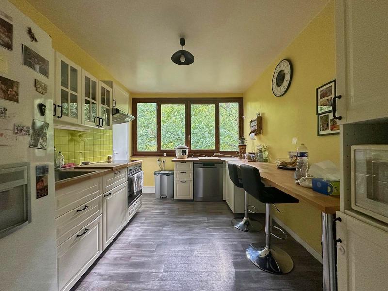 Appartement - 84 m² - 5 pièces