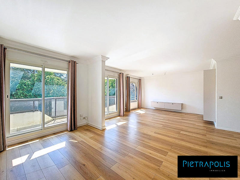 Appartement - 127 m² - 5 pièces