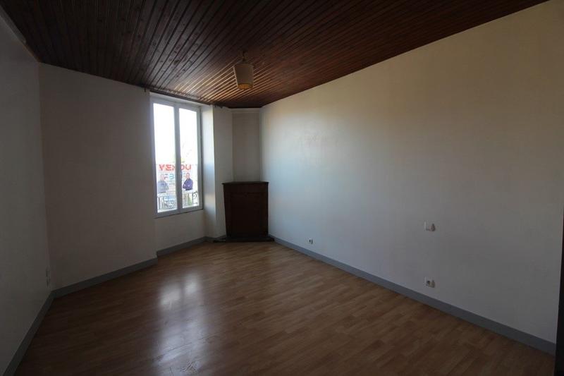 Maison - 111 m² - 7 pièces