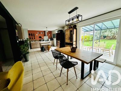 Maison - 149 m² - 6 pièces