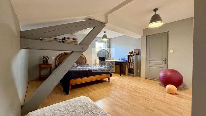 Maison - 145 m² - 6 pièces