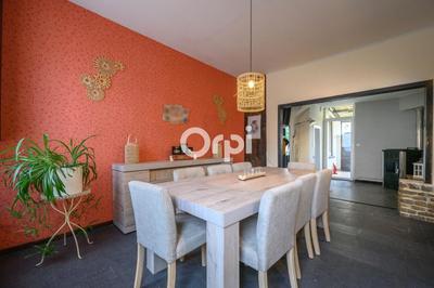 Maison - 122 m² - 6 pièces