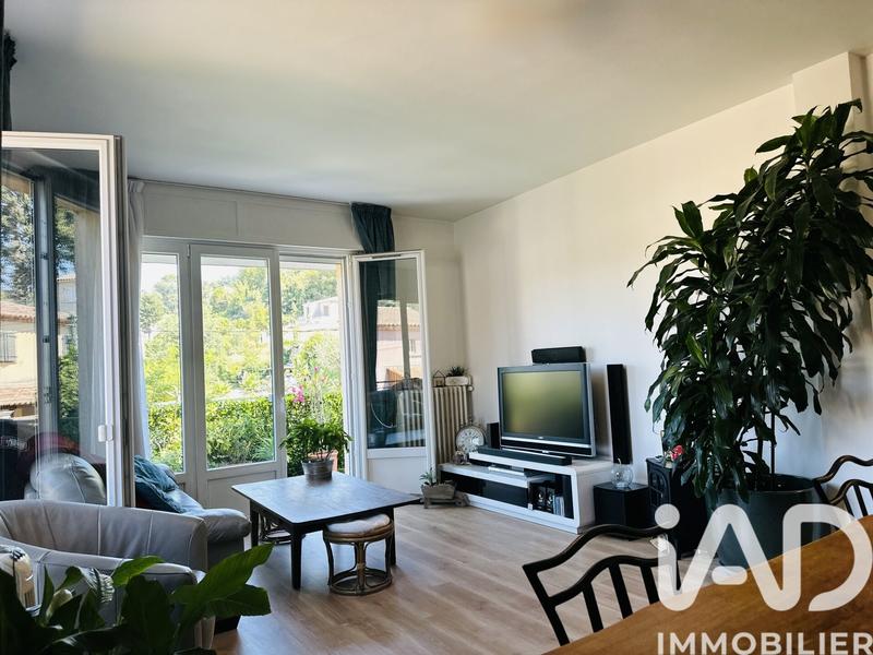 Appartement - 102 m² - 4 pièces