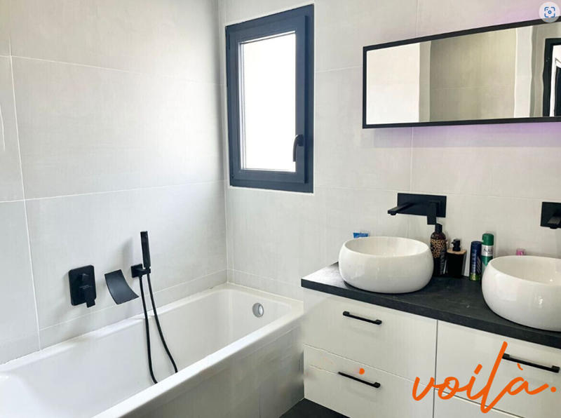 Maison - 110 m² - 4 pièces