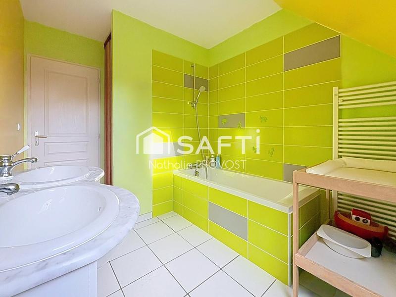 Maison - 151 m² - 7 pièces