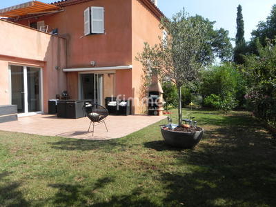 Maison - 65 m² - 4 pièces