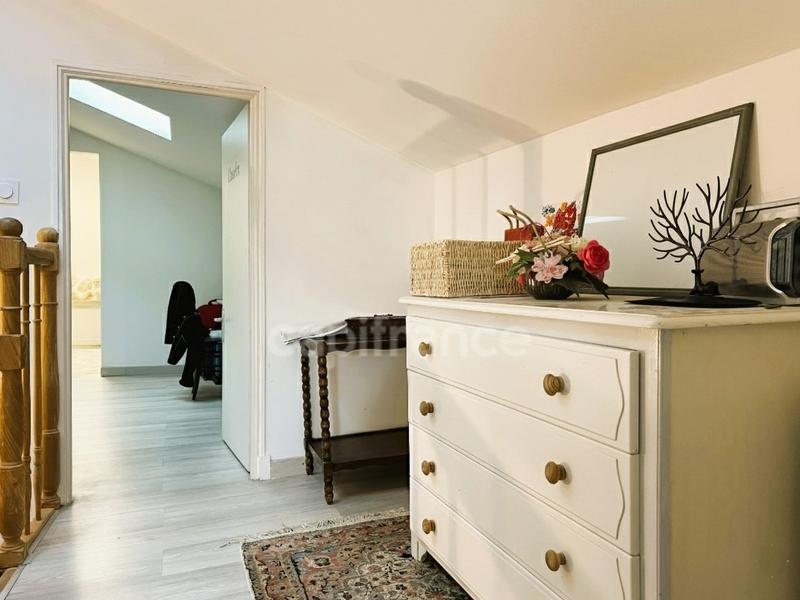 Immeuble - 188 m² - 6 pièces