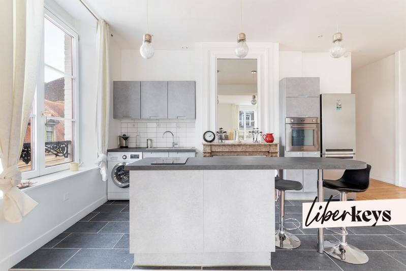 Appartement bourgeois - 66 m² - 2 pièces