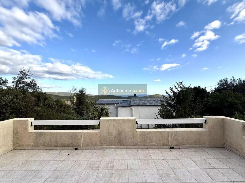 Maison - 94 m² - 4 pièces