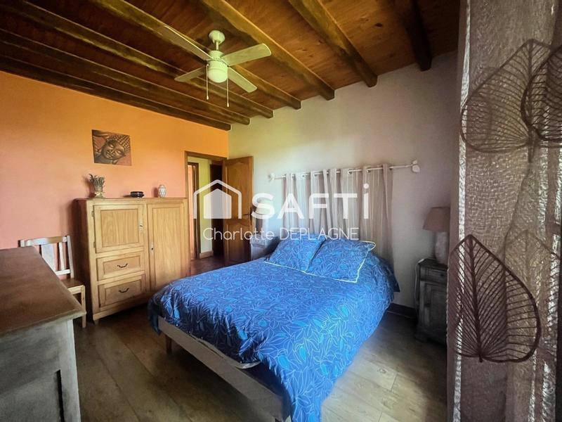 Maison - 159 m² - 6 pièces