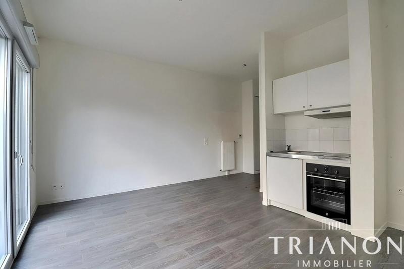 Studio - 28 m² - 1 pièce