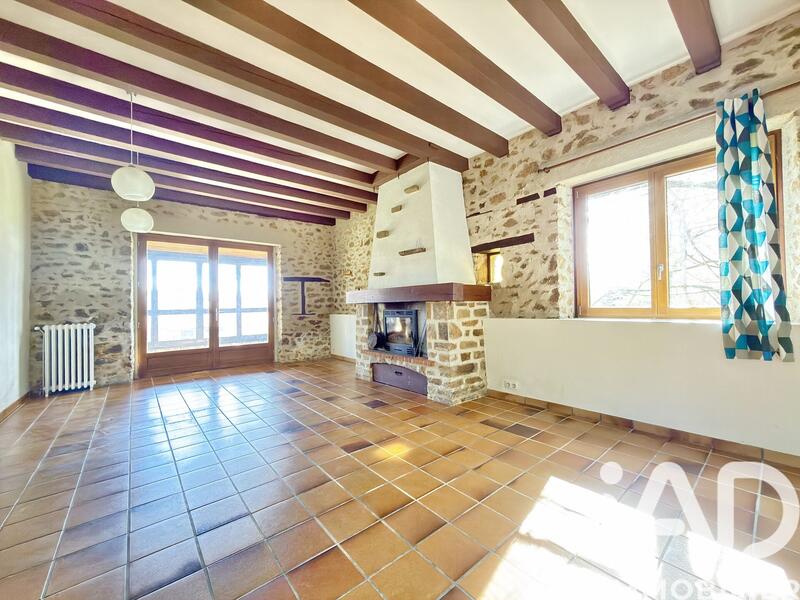 Maison - 159 m² - 6 pièces