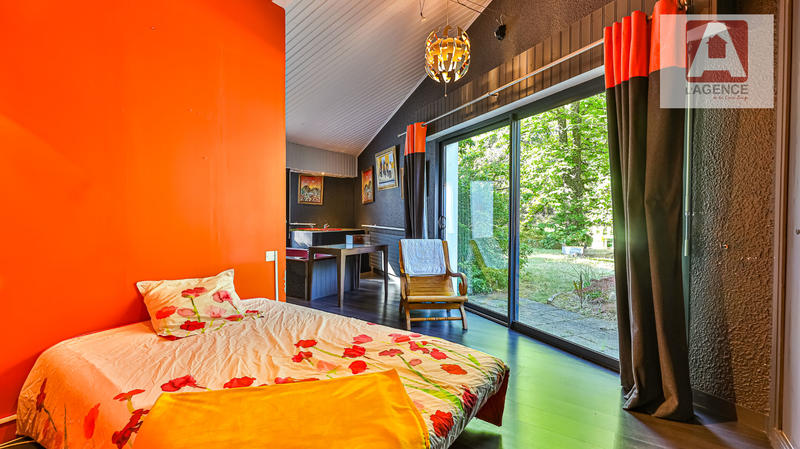 Maison - 170 m² - 5 pièces