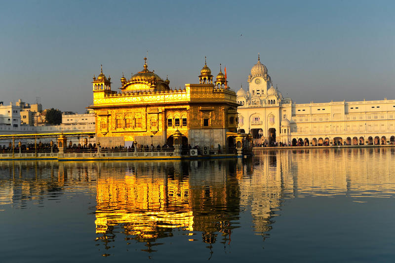 Les Villes Sacrees : au cœur des religions