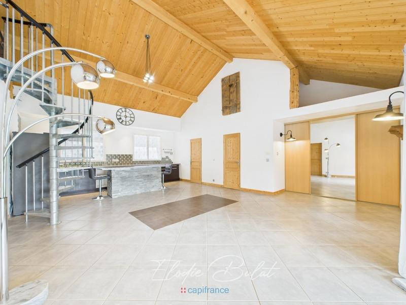 Maison - 120 m² - 4 pièces