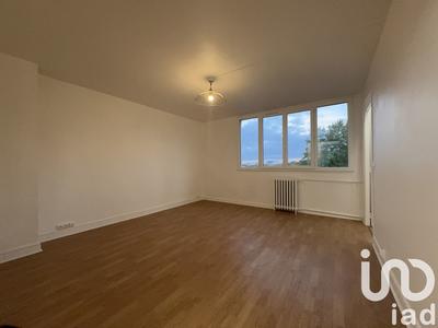 Appartement - 67 m² - 4 pièces