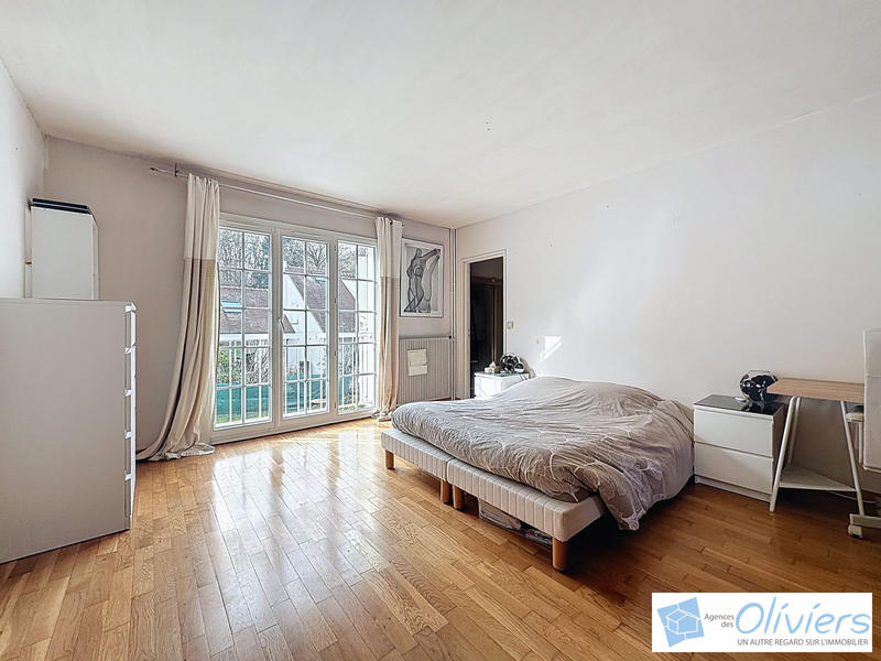 Maison traditionnelle - 155 m² - 6 pièces